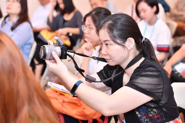 上海的都会更新，地标性修建