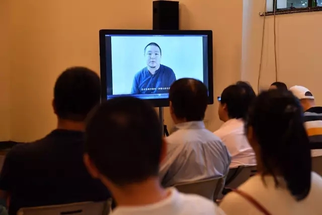 上海的都会更新，地标性修建