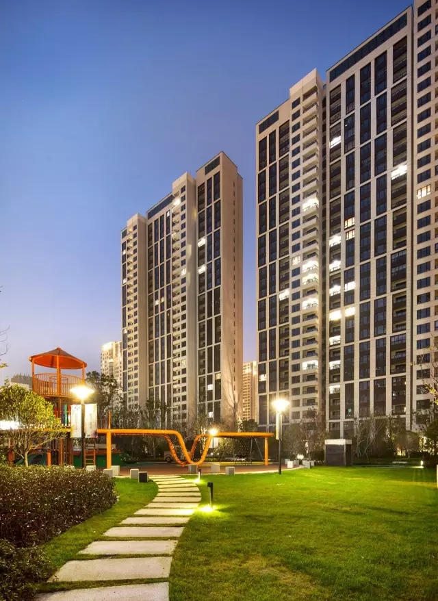 上海瑞虹新城九号地块·怡庭，*获得奖项：提名奖-栖身修建类