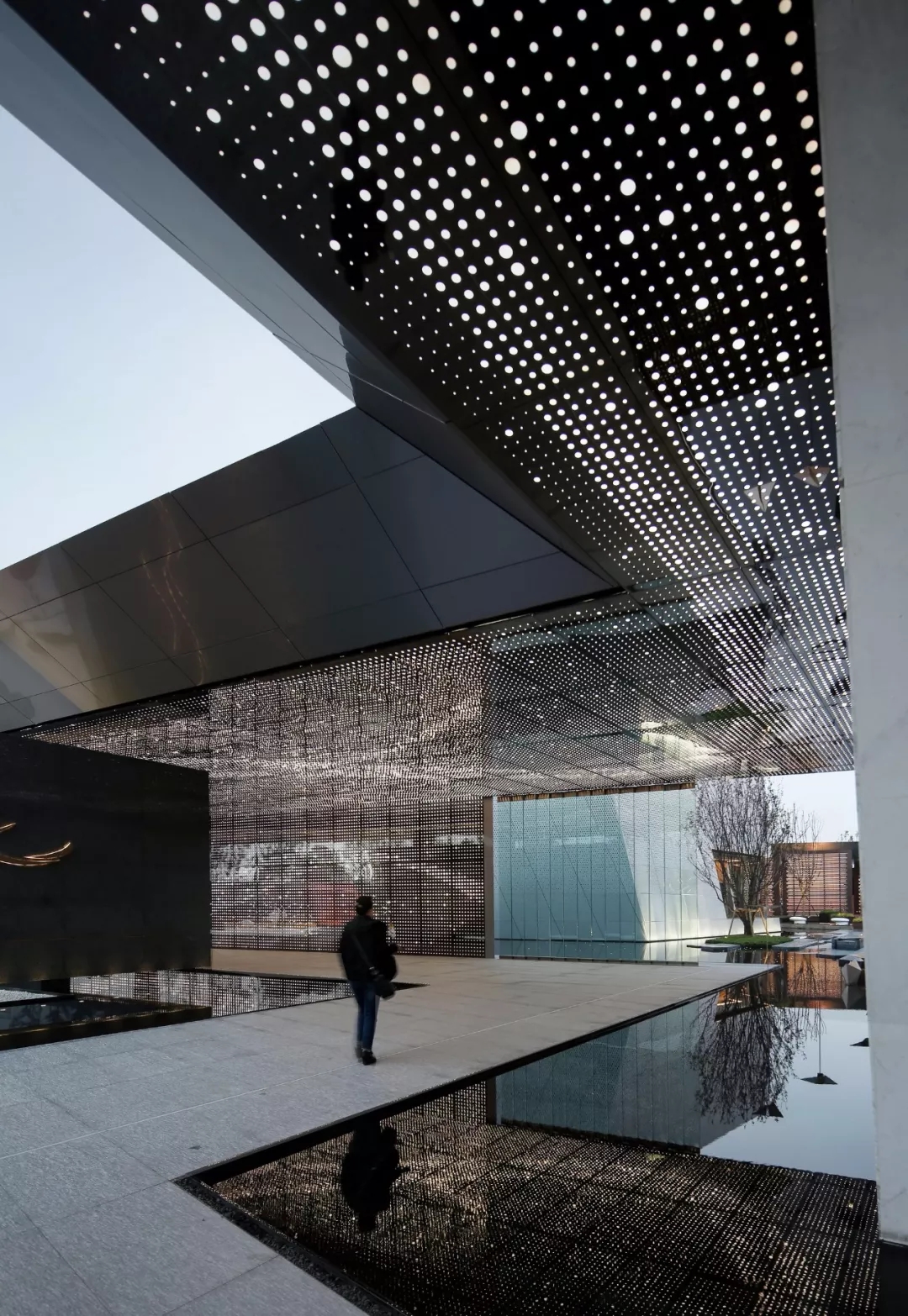 两江星空长廊 by苏圣亮，拉斯维加斯9888修建设计