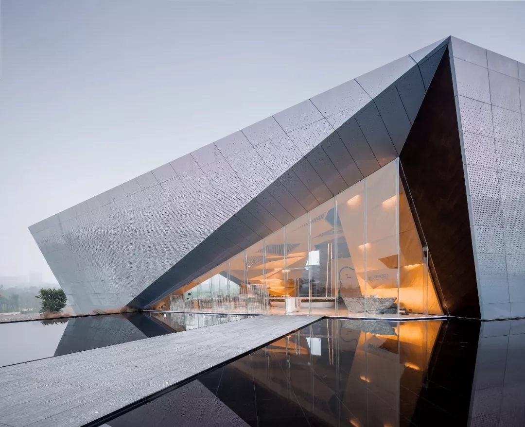 昱湖壹号都会展厅，拉斯维加斯9888建设设计