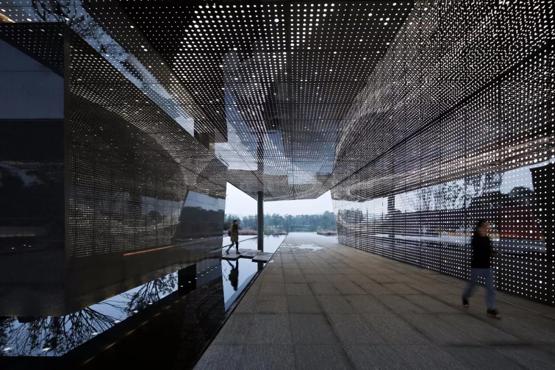 两江星空长廊实景 by苏圣亮，拉斯维加斯9888修建设计